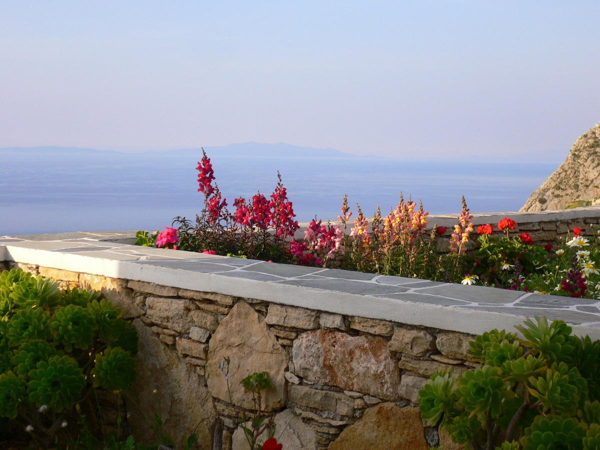 Folégandros Anemousa Hotel מראה חיצוני תמונה
